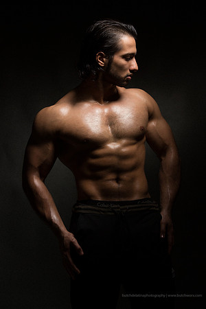 Physique-0327 Suhaib-EC4A5712-2