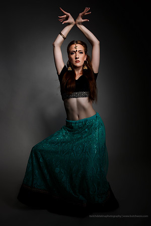 Dancers-Alanna-EC4A3382