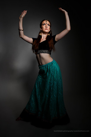 Dancers-Alanna-EC4A3386