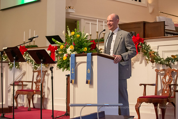 181202 First ARP Church-0830H Service-EC4A0912