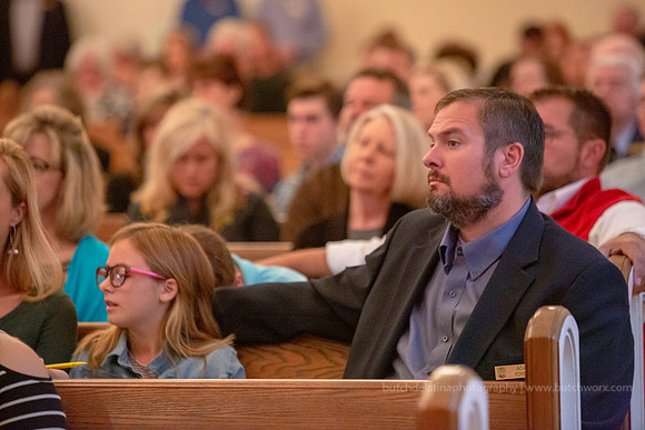 181202 First ARP Church-0830H Service-EC4A0907