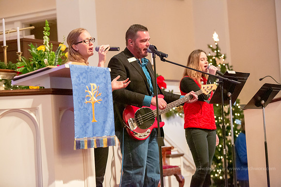 181202 First ARP Church-0830H Service-EC4A0886